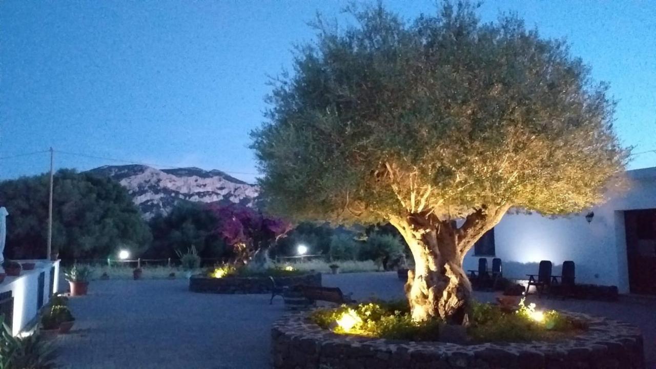 Vistamare Villa Orosei Kültér fotó