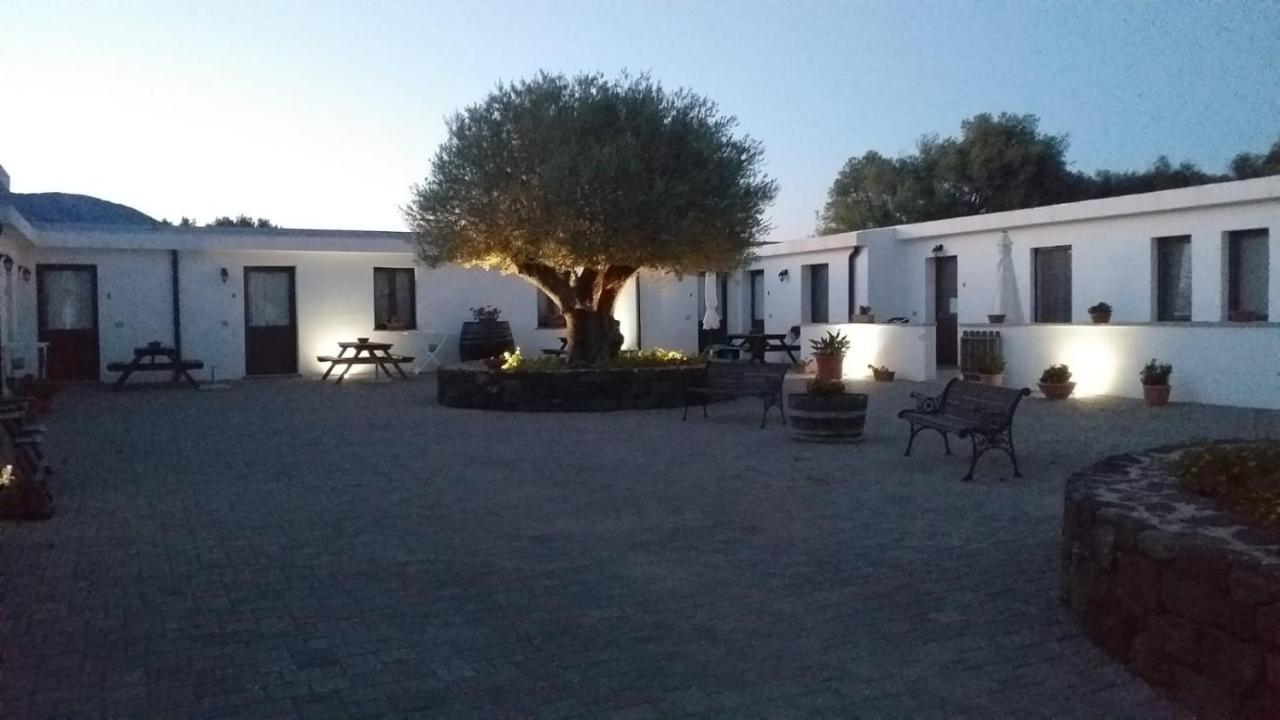 Vistamare Villa Orosei Kültér fotó