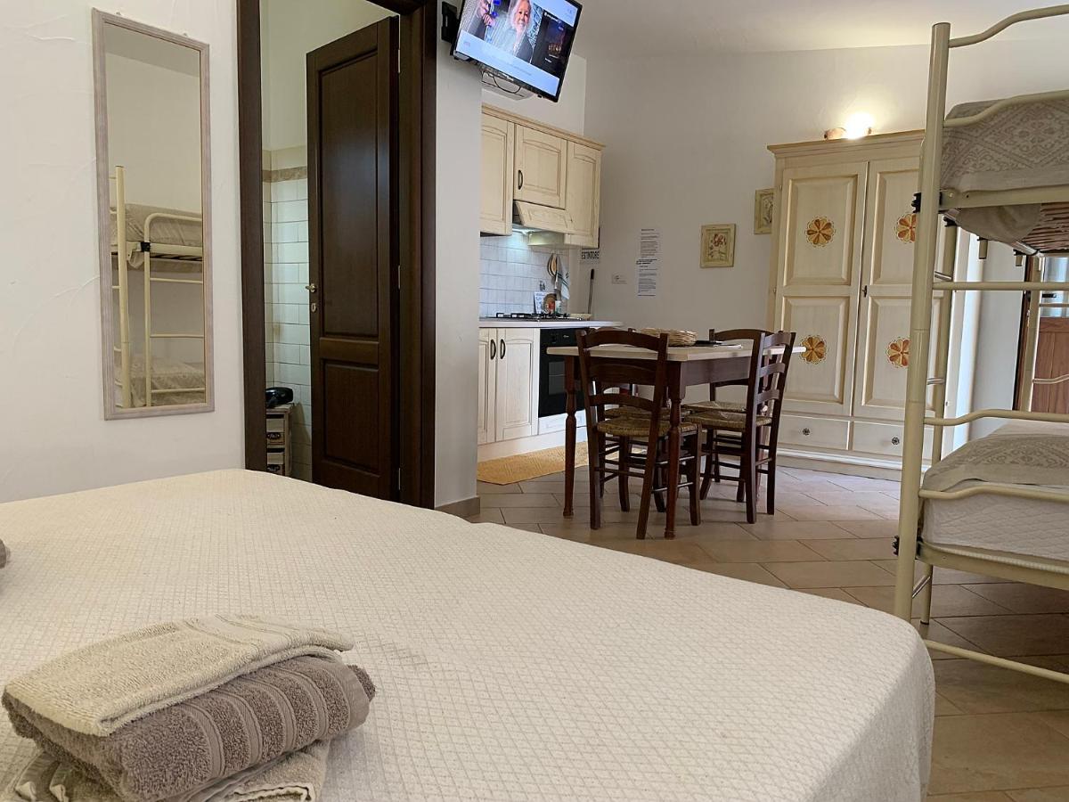 Vistamare Villa Orosei Kültér fotó